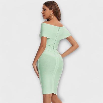 Elegant dress with V-neck