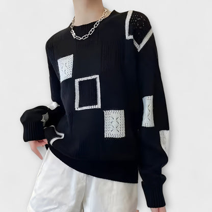Reya - Flattering Timeless Sweater